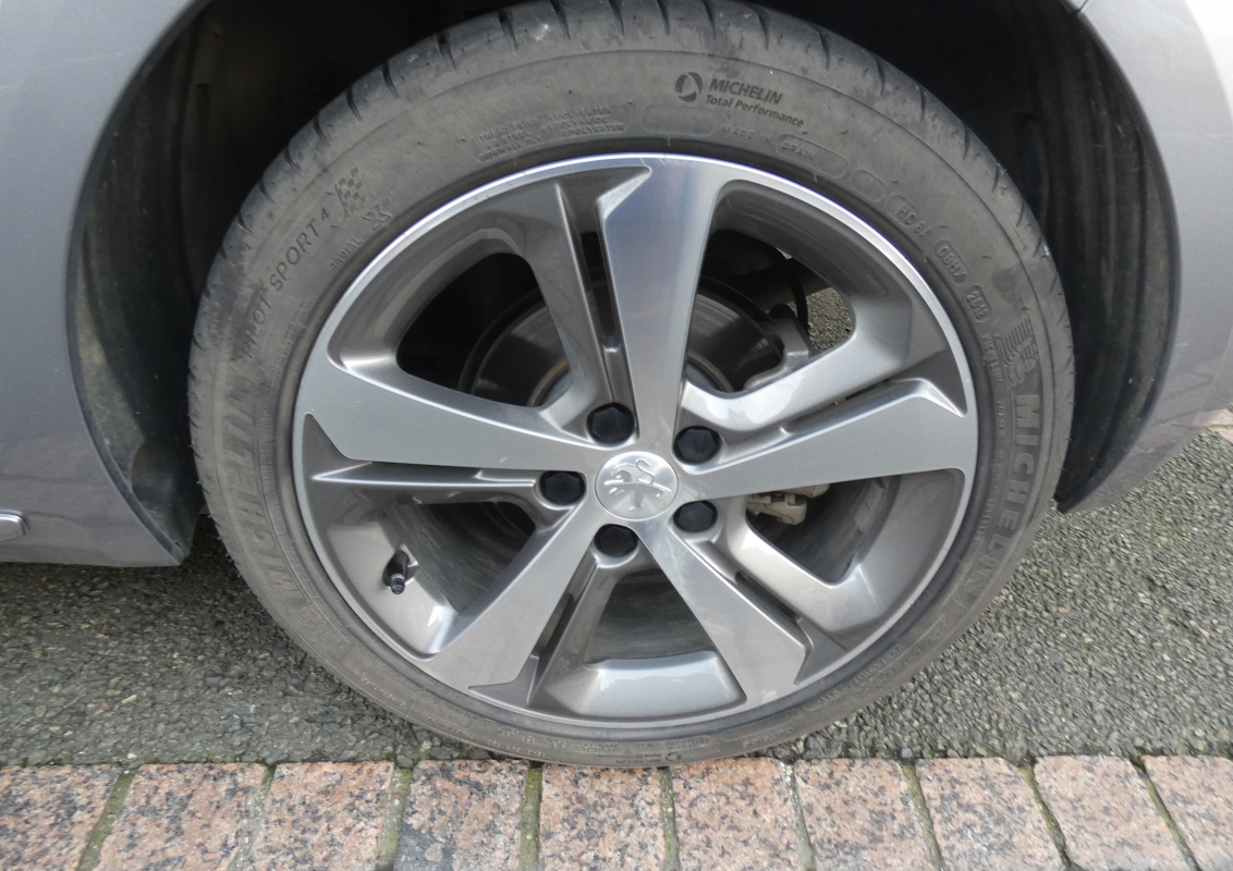 Peugeot 308 — 20